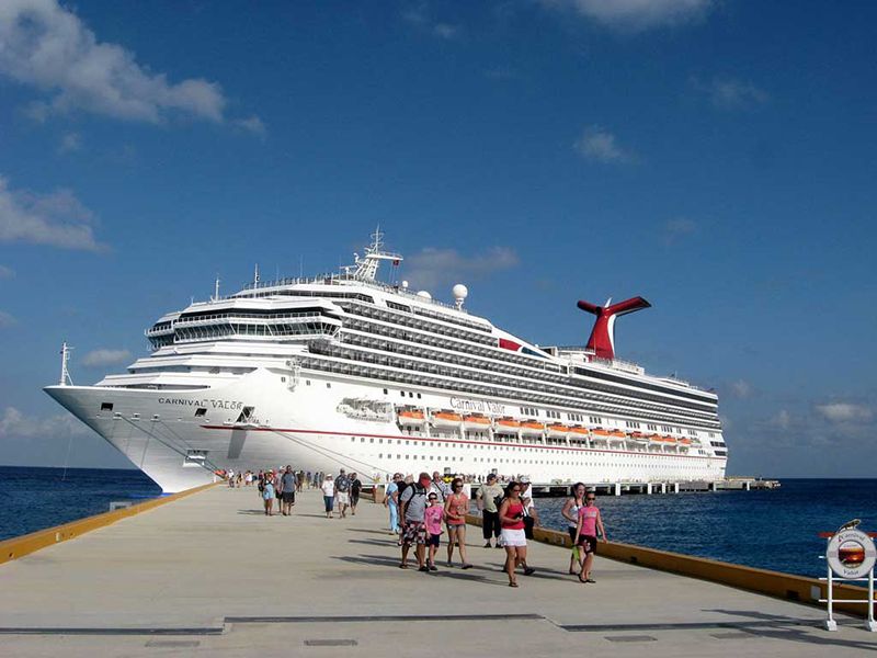Carnival Valor