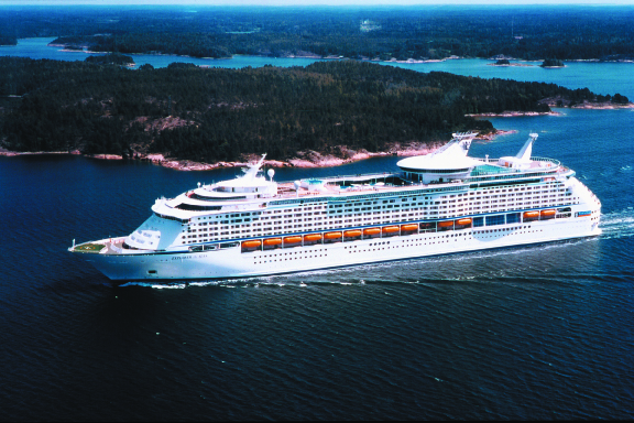 Croaziera 2027 - Caraibe si America Centrala (Port Canaveral, FL) - Royal Caribbean Cruise Line - Explorer of the Seas - 9 nopti