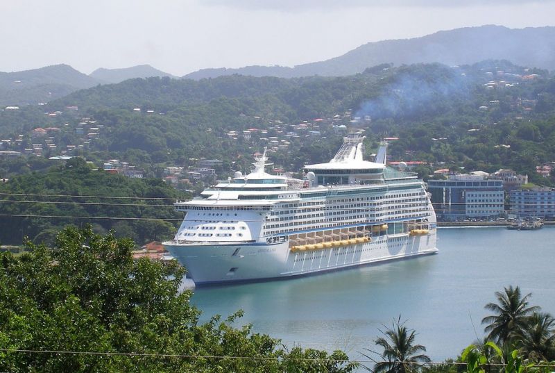 Croaziera 2027 - Caraibe si America Centrala (Port Canaveral, FL) - Royal Caribbean Cruise Line - Adventure of the Seas - 9 nopti