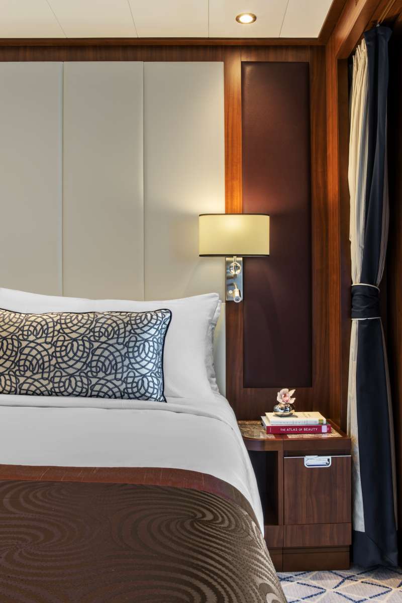 Seabourn Ovation