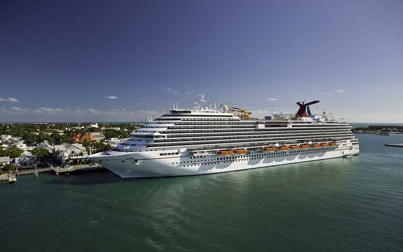 Croaziera 2027 - Caraibe si America Centrala (Miami, FL) - Carnival Cruise Line - Carnival Magic - 6 nopti