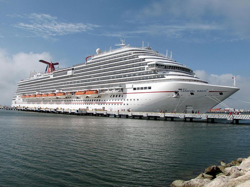 Croaziera 2027 - Caraibe si America Centrala (Miami, FL) - Carnival Cruise Line - Carnival Magic - 6 nopti