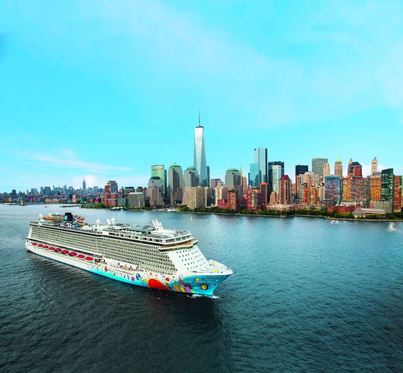 Croaziera 2028 - Bermuda (Boston, Massachusetts) - Norwegian Cruise Line - Norwegian Breakaway - 7 nopti