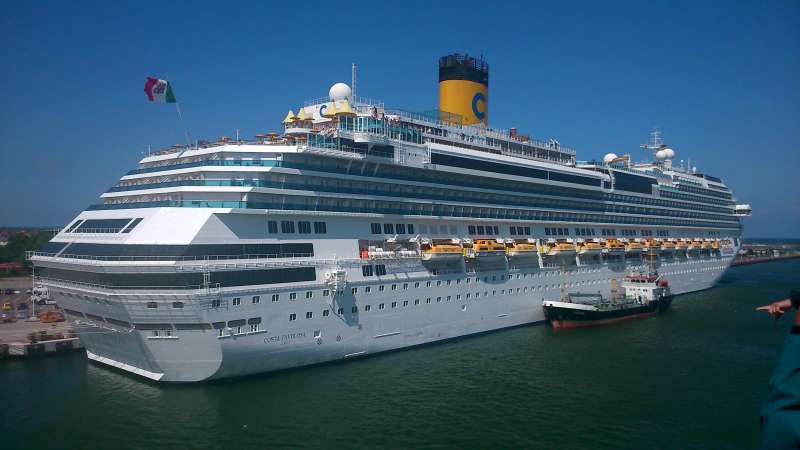 Croaziera 2026 - Repozitionari si Transoceanic (Hamburg, Germania) - Costa Cruises - Costa Favolosa - 25 nopti
