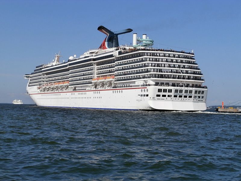 Croaziera 2027 - California si Riviera Mexicana (Long Beach, CA) - Carnival Cruise Line - Carnival Legend - 8 nopti