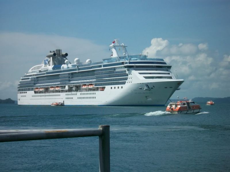 Croaziera 2028 - Caraibe si America Centrala (Fort Lauderdale, Florida) - Princess Cruises - Island Princess - 21 nopti