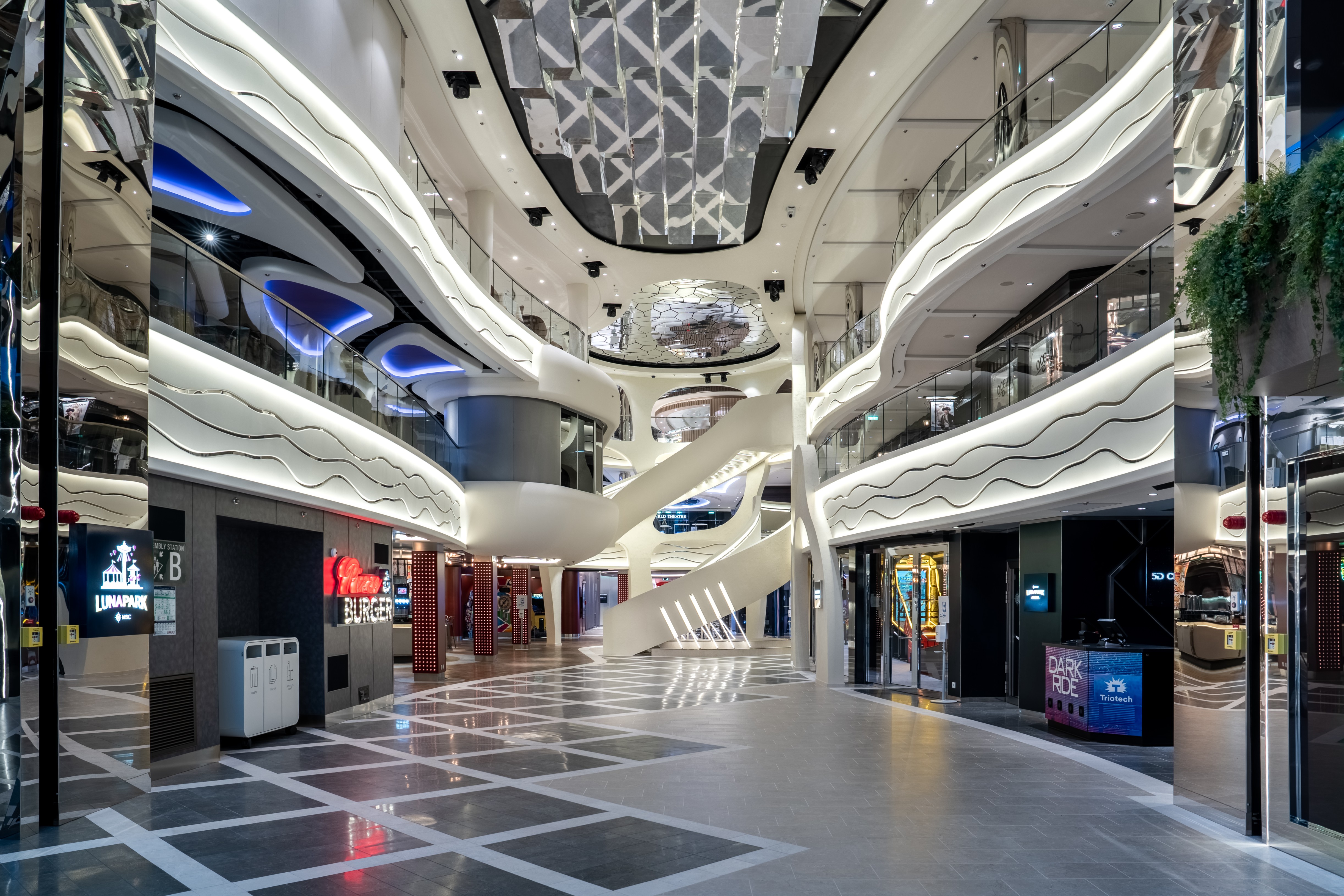 Croaziera 2027 - Caraibe si America Centrala (Miami, FL) - MSC Cruises - MSC World America - 14 nopti