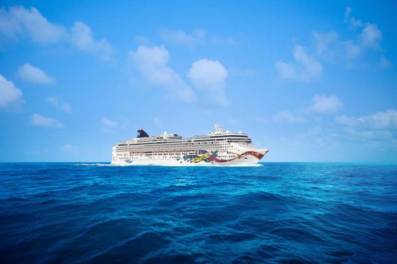 Croaziera 2028 - Repozitionari si Transoceanic (Southampton, Anglia) - Norwegian Cruise Line - Norwegian Jewel - 14 nopti