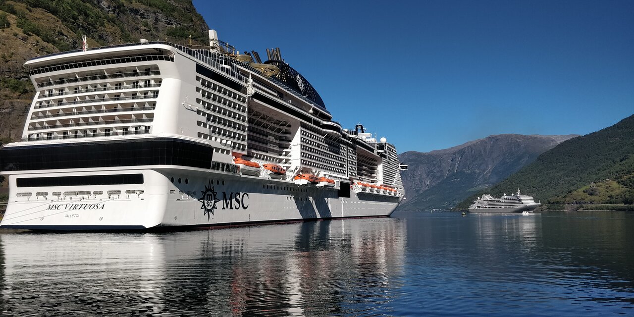 Croaziera 2027 - Repozitionari si Transoceanic (Santos, Brazilia) - MSC Cruises - MSC Virtuosa - 1 noapte