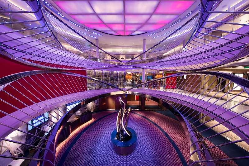 Croaziera 2028 - Europa de Nord (Rotterdam, Olanda) - Holland America Line - Nieuw Statendam - 14 nopti