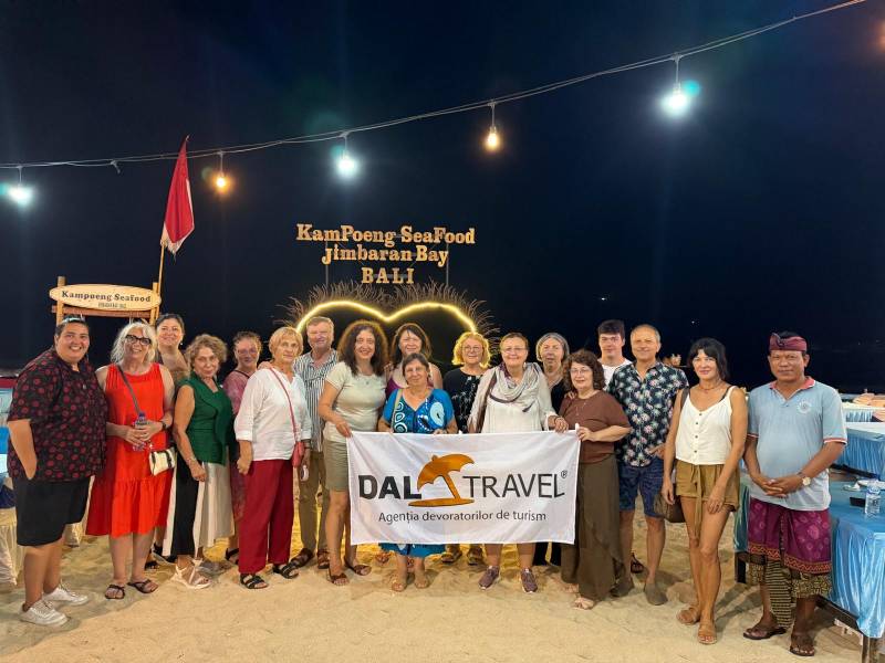 dal travel Indonezia Insulele Java si Bali